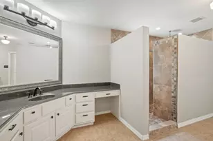 2100 Hilton Head Dr, Round Rock, TX 78664 - Photo 22