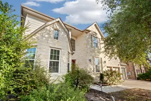 2100 Hilton Head Dr, Round Rock, TX 78664 - Photo 2