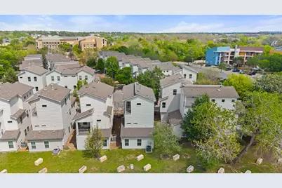 2713 Halcyon Drive #3, Austin, TX 78702 - Photo 2