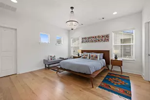 2713 Halcyon Dr, Austin, TX 78702 - Photo 22