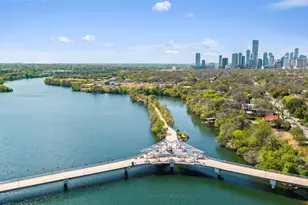 2713 Halcyon Dr, Austin, TX 78702 - Photo 32