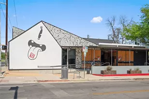 2713 Halcyon Dr, Austin, TX 78702 - Photo 38