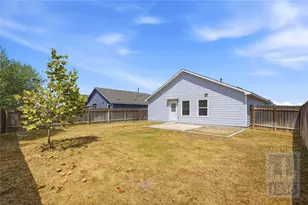 612 Clear Sky Dr, Lockhart, TX 78644 - Photo 20