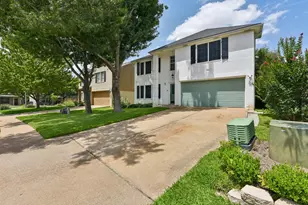 3821 Tailfeather Dr, Round Rock, TX 78681 - Photo 40