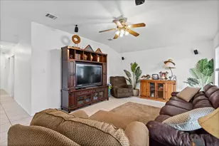 4113 Natural Bridge Ct SW, Round Rock, TX 78681 - Photo 26