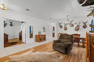 4113 Natural Bridge Ct SW, Round Rock, TX 78681 - Photo 32