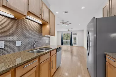 2931 E 12th Street #206, Austin, TX 78702 - Photo 8