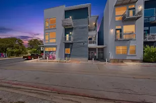 2931 E 12th St, Austin, TX 78702 - Photo 2