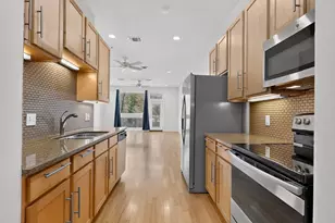 2931 E 12th St, Austin, TX 78702 - Photo 1