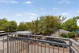 2931 E 12th St, Austin, TX 78702 - Photo 26