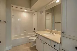 7701 Rialto Blvd, Austin, TX 78735 - Photo 10
