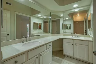 7701 Rialto Boulevard #1326, Austin, TX 78735 - Photo 8