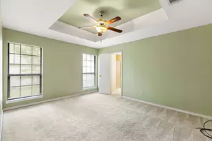 1502 Oak Knoll Ln, Lockhart, TX 78644 - Photo 10
