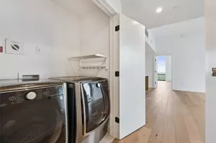 70 Rainey St, Austin, TX 78701 - Photo 26