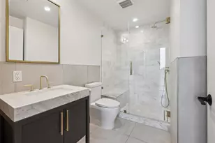 70 Rainey St, Austin, TX 78701 - Photo 24