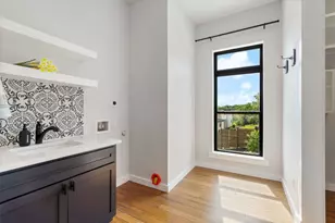 21409 Vista Estates Dr, Spicewood, TX 78669 - Photo 20