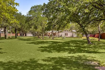 1501 W Park Street, Cedar Park, TX 78613 - Photo 2