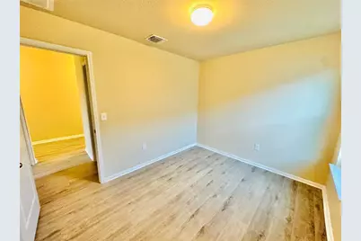 704 Silver Wing Drive, Austin, TX 78725 - Photo 8