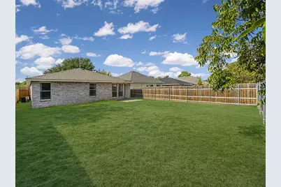 121 Shenandoah Trail, Elgin, TX 78621 - Photo 26