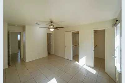 121 Shenandoah Trail, Elgin, TX 78621 - Photo 8