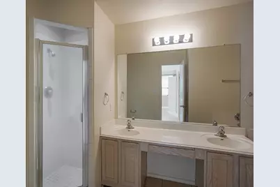 121 Shenandoah Trail, Elgin, TX 78621 - Photo 10