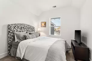 3711 Garden Villa Ln, Austin, TX 78704 - Photo 22