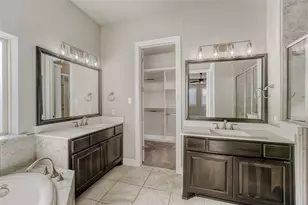 112 Lockhart Loop, Georgetown, TX 78628 - Photo 10