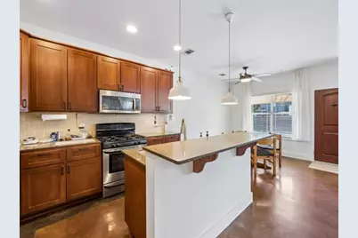 3211 Holton Street #3211B, Austin, TX 78702 - Photo 12