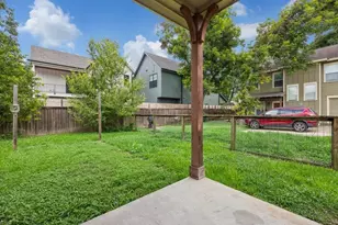 3211 Holton St, Austin, TX 78702 - Photo 26