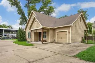 3211 Holton St, Austin, TX 78702 - Photo 2
