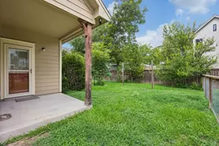 3211 Holton St, Austin, TX 78702 - Photo 24