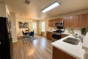 228 Black Forest, Buda, TX 78610 - Photo 4