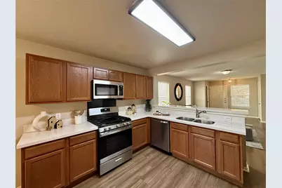 228 Black Forest, Buda, TX 78610 - Photo 6