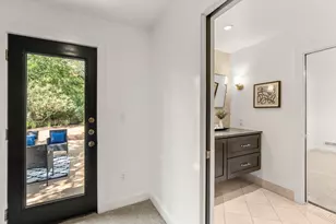 6000 Mountainclimb Dr, Austin, TX 78731 - Photo 18