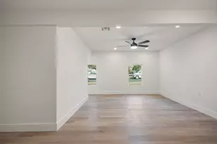 5400 Salem Hill Dr, Austin, TX 78745 - Photo 24