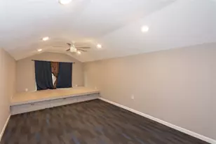 400 S Guadalupe, Granger, TX 76530 - Photo 14