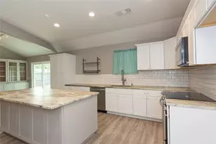 400 S Guadalupe, Granger, TX 76530 - Photo 14