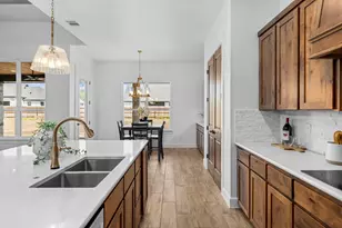 11144 Golden Eagle Ave, Salado, TX 76571 - Photo 12