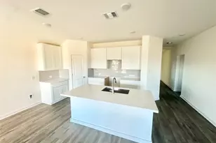 191 Oriole St, Kyle, TX 78640 - Photo 2