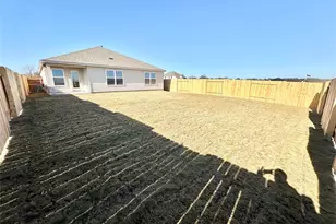 191 Oriole St, Kyle, TX 78640 - Photo 12