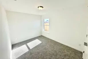 191 Oriole St, Kyle, TX 78640 - Photo 10