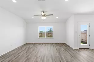 191 Oriole St, Kyle, TX 78640 - Photo 2