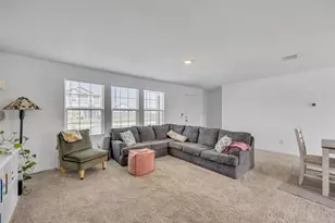 2406 Windrow Ln, Lockhart, TX 78644 - Photo 8