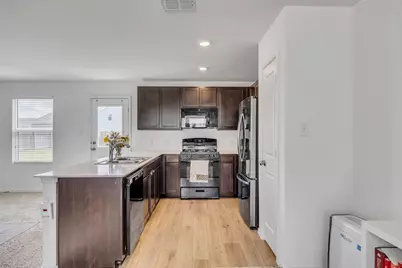 2406 Windrow Lane, Lockhart, TX 78644 - Photo 10