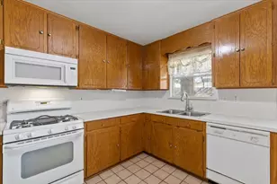 271 Akaloa Dr, Bastrop, TX 78602 - Photo 14