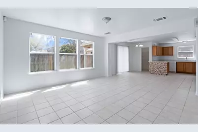 313 Copper Mountain, New Braunfels, TX 78130 - Photo 6