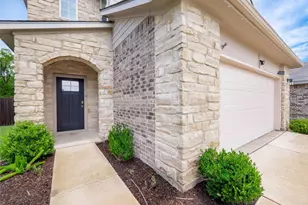 341 Blue Sage Dr, Leander, TX 78641 - Photo 2