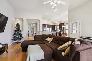 13541 Anarosa Loop, Austin, TX 78727 - Photo 6