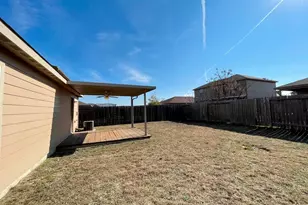 113 Robertson Ln, Jarrell, TX 76537 - Photo 38