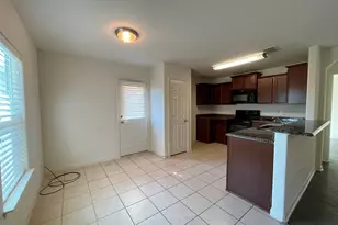 113 Robertson Ln, Jarrell, TX 76537 - Photo 10